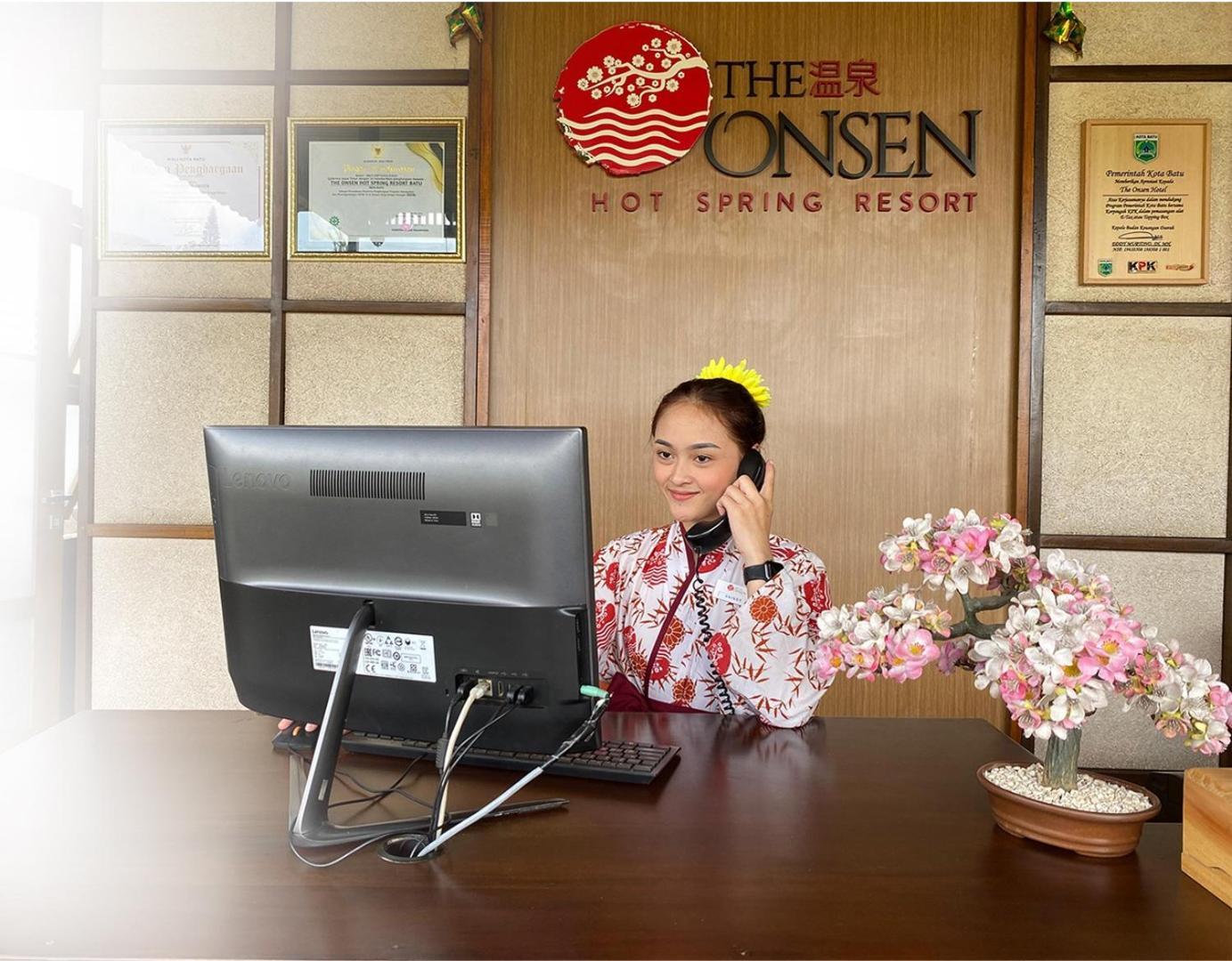 The Onsen Hot Spring Resort Batu  Dış mekan fotoğraf